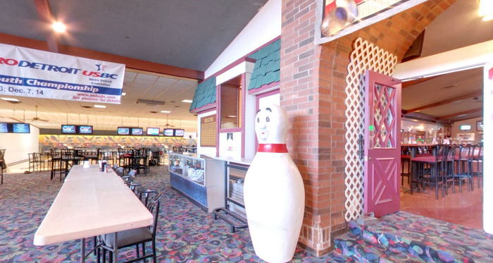Sunnybrook Lanes (Sunnybrook Motel) - Old Web Listing (newer photo)